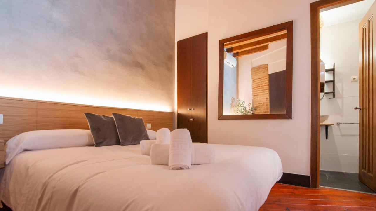 El Patio Del Regidor - Apartamentos Aloha โตเลโด ภายนอก รูปภาพ