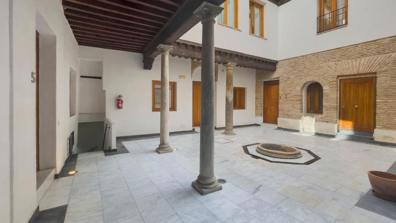 El Patio Del Regidor - Apartamentos Aloha โตเลโด ภายนอก รูปภาพ