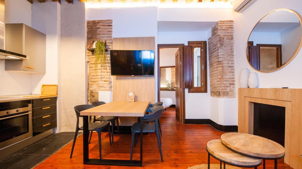 El Patio Del Regidor - Apartamentos Aloha โตเลโด ภายนอก รูปภาพ